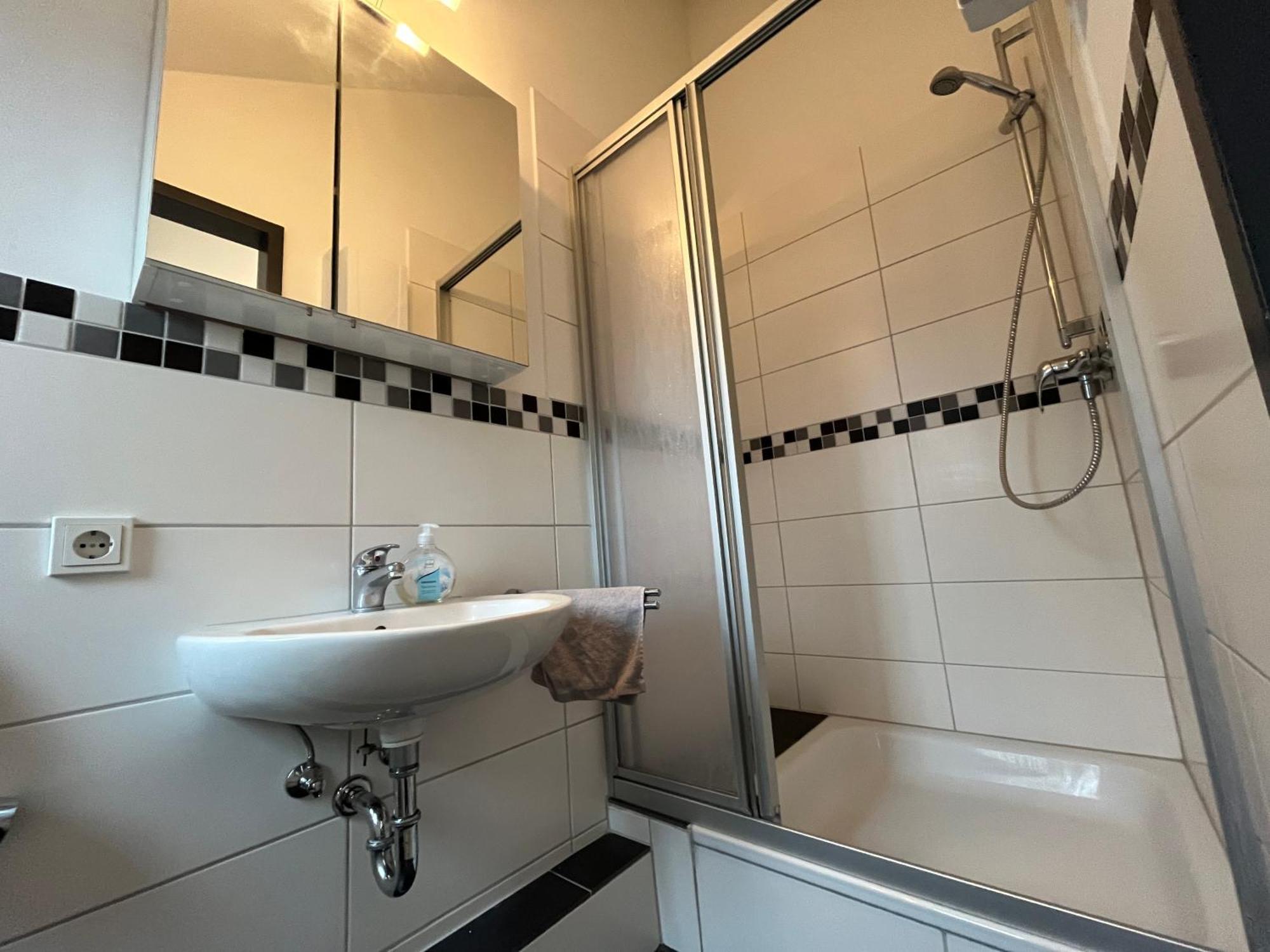 Simplex Apartments Am Ludwigsplatz Карлсруе Екстериор снимка